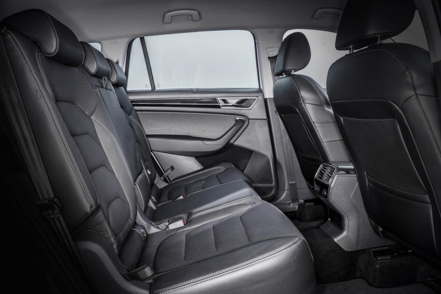 Интерьер Skoda Kodiaq 4x4 2016 года  (UK) (фото 18 из 41)